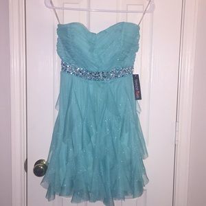 Blue strapless dress